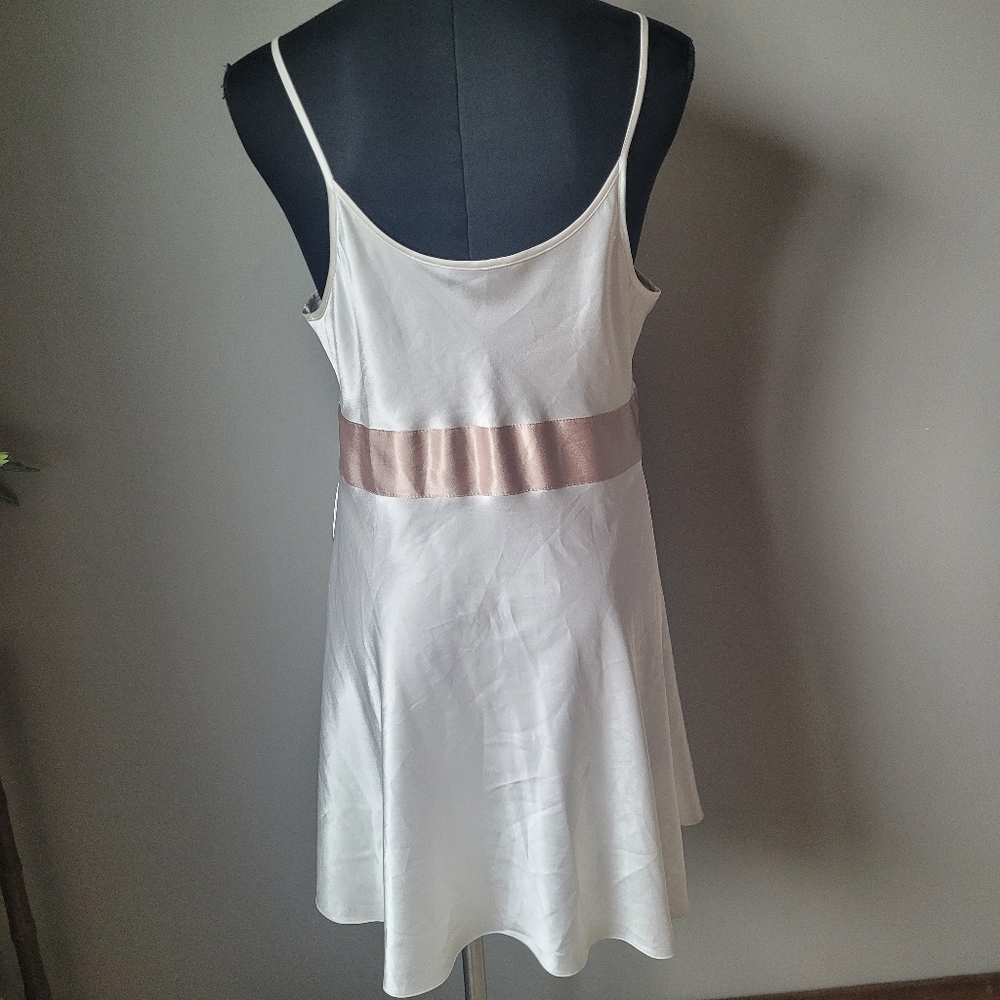Cream Vintage satin slip dress Embroidered 90s Slip - Picture 3 of 9